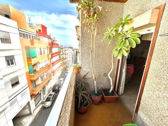 Foto 2 de Piso en venta en Salamanca - Uruguay - Las Mimosas de 4 habitaciones con terraza y ascensor