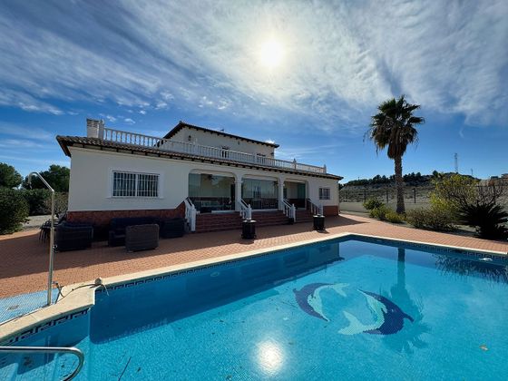 Foto 2 de Xalet en venda a Campos del Río de 4 habitacions amb terrassa i piscina