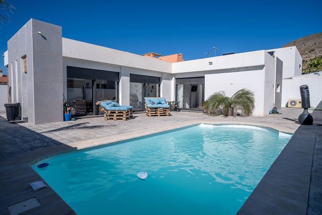 Foto 2 de Xalet en venda a calle Pales de 3 habitacions amb terrassa i piscina