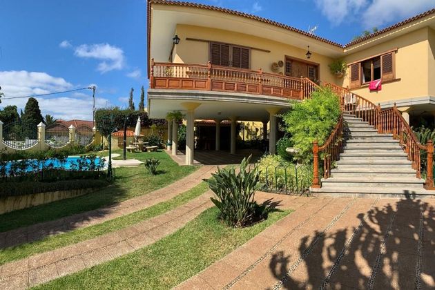 Foto 1 de Xalet en venda a Vistabella de 4 habitacions amb terrassa i piscina