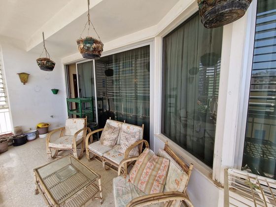 Foto 2 de Pis en venda a Centro - Santa Cruz de Tenerife de 6 habitacions amb terrassa i garatge