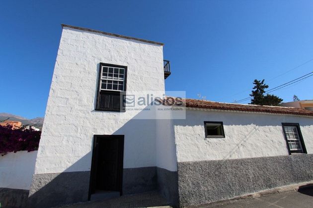 Foto 1 de Casa en venta en calle Hoya de Las Escobas Camino Real de 8 habitaciones y 330 m²