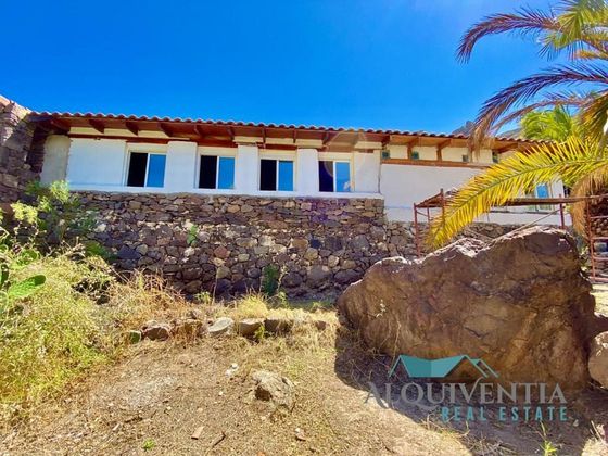 Foto 1 de Casa en venda a calle Presa de Soria de 2 habitacions amb terrassa i jardí