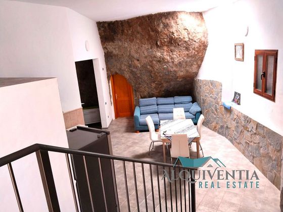 Foto 1 de Casa en alquiler en carretera El Pinar de 3 habitaciones con terraza y muebles
