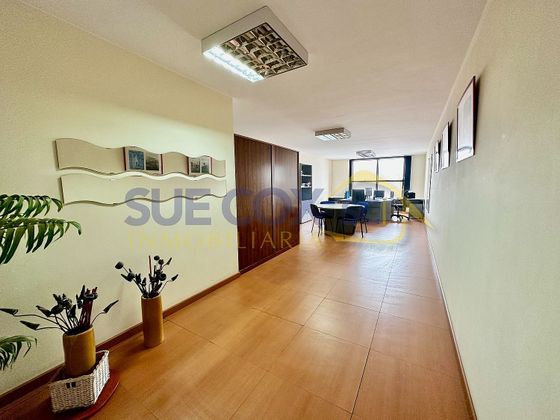 Foto 1 de Oficina en venda a Centro - La Vega Alta amb garatge