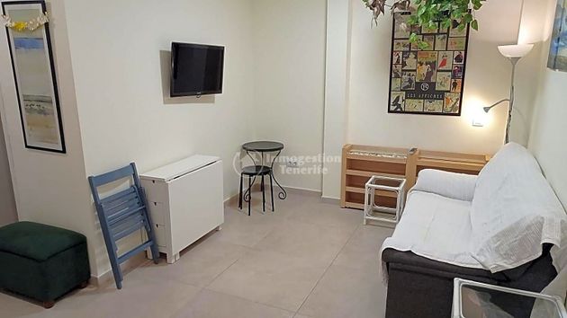 Foto 2 de Pis en lloguer a El Médano de 2 habitacions amb mobles