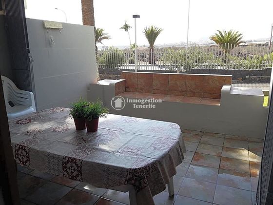 Foto 2 de Venta de piso en Costa Blanca - Las Galletas de 1 habitación con terraza y piscina