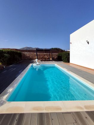 Foto 2 de Xalet en venda a Tuineje de 3 habitacions amb terrassa i piscina