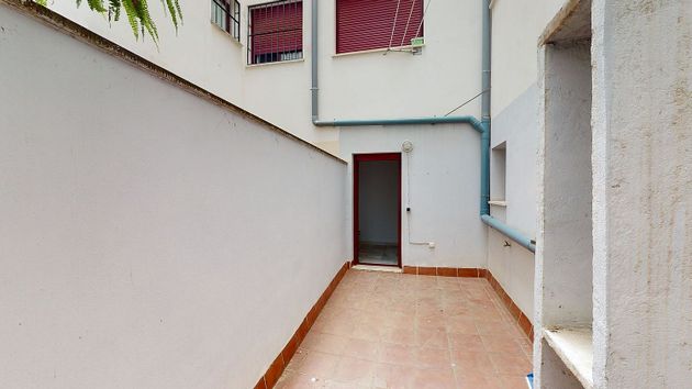 Foto 2 de Piso en venta en avenida Ejercito Español de 3 habitaciones con ascensor