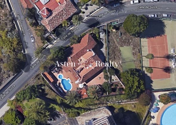 Foto 1 de Venta de chalet en San Antonio - Las Arenas de 4 habitaciones con terraza y piscina