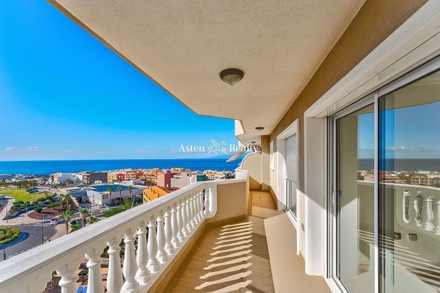 Foto 2 de Àtic en venda a Puerto de Santiago de 2 habitacions amb terrassa i piscina