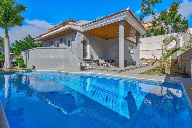 Foto 1 de Casa en venta en Puerto de Santiago de 5 habitaciones con terraza y piscina