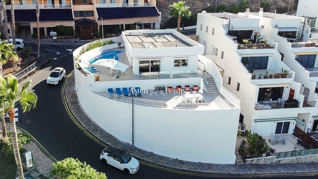 Foto 1 de Casa en venda a Acantilados de Los Gigantes de 4 habitacions amb terrassa i piscina