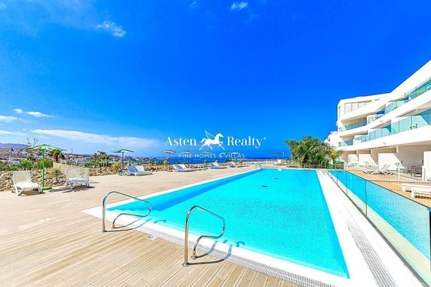 Foto 1 de Pis en venda a Costa Adeje de 1 habitació amb terrassa i piscina
