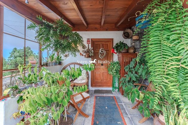 Foto 1 de Casa en venda a Santa Bárbara-La Florida de 4 habitacions amb jardí i balcó