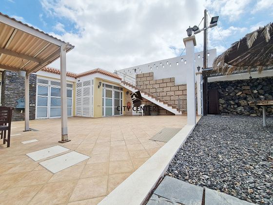 Foto 2 de Xalet en venda a Costa Blanca - Las Galletas de 10 habitacions amb terrassa i garatge