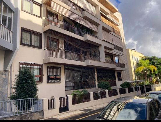 Foto 1 de Piso en venta en calle Enrique Wolfson de 5 habitaciones con terraza y garaje