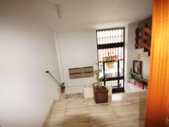 Foto 2 de Oficina en venda a calle Pedro Castillo Westerling de 32 m²