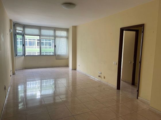 Foto 2 de Alquiler de piso en avenida Rafael Cabrera de 2 habitaciones con garaje y ascensor