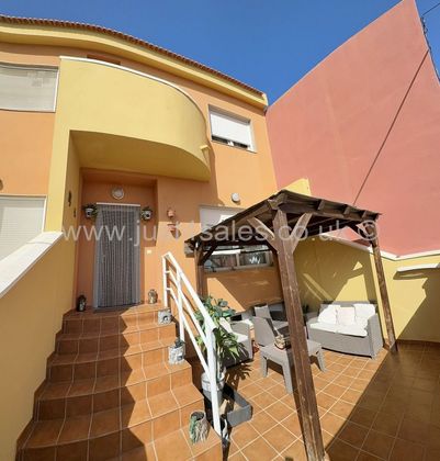 Foto 2 de Casa en venda a El Matorral de 3 habitacions amb terrassa i garatge