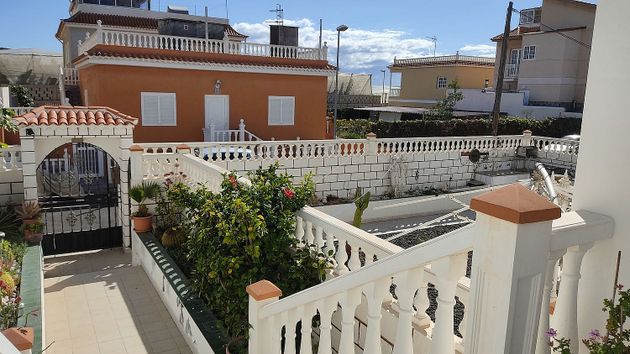 Foto 1 de Venta de chalet en Costa Blanca - Las Galletas de 4 habitaciones con terraza y garaje