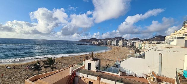 Foto 1 de Ático en venta en Santa Catalina - Canteras de 2 habitaciones con terraza y balcón
