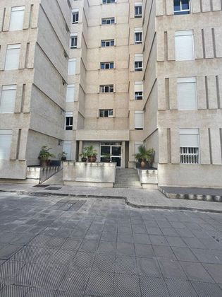 Foto 2 de Alquiler de piso en Ifara - Urbanización Anaga de 2 habitaciones con terraza y garaje