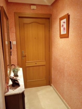 Foto 1 de Pis en venda a La Chantría - La Lastra de 2 habitacions amb mobles i calefacció
