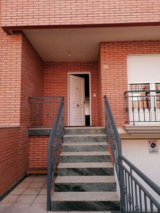 Foto 1 de Casa en venda a La Vega - Oteruelo de 3 habitacions amb jardí i balcó