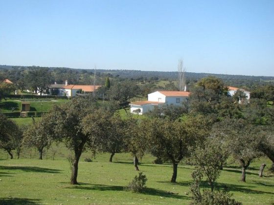 Foto 2 de Venta de terreno en Alcántara de 4000000 m²