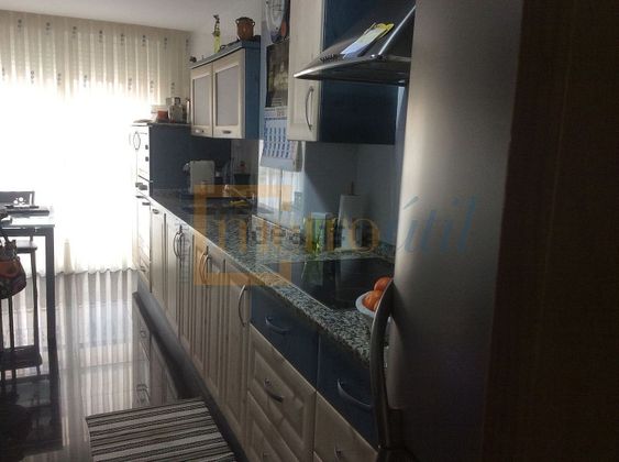 Foto 2 de Venta de piso en Castellanos de Moriscos de 3 habitaciones con piscina y garaje