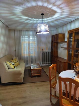 Foto 2 de Pis en venda a Tejares -Chamberí - Alcades de 2 habitacions amb garatge i balcó