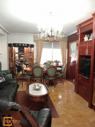 Foto 1 de Pis en venda a Canalejas - Gran Vía de 4 habitacions amb garatge i balcó