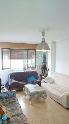 Foto 1 de Pis en venda a Carretas - Huerta de Marzo - La Pajarita de 3 habitacions amb balcó i calefacció