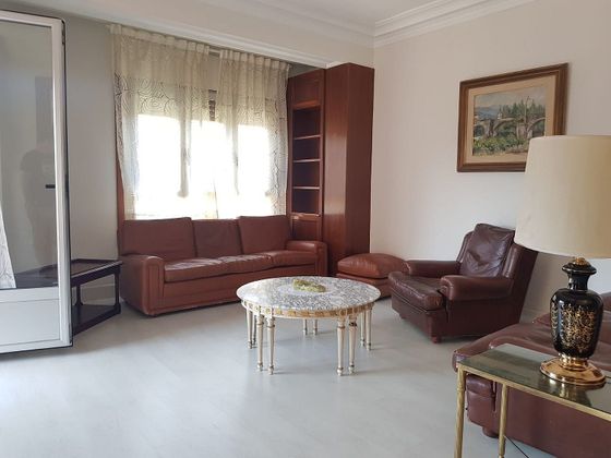 Foto 2 de Pis en lloguer a Amara - Berri de 4 habitacions amb terrassa i mobles