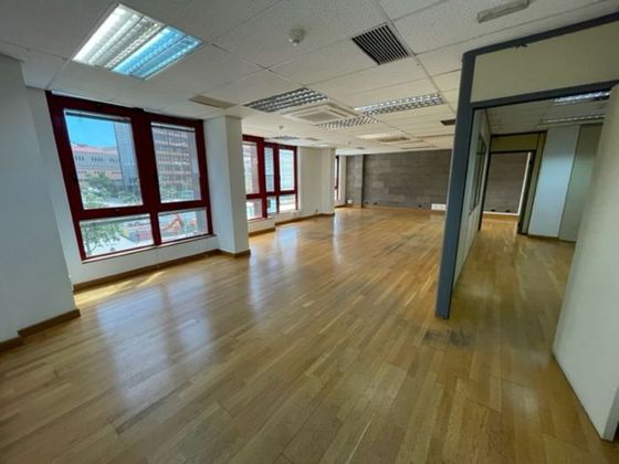 Foto 1 de Oficina en alquiler en Arenales - Lugo - Avenida Marítima de 198 m²