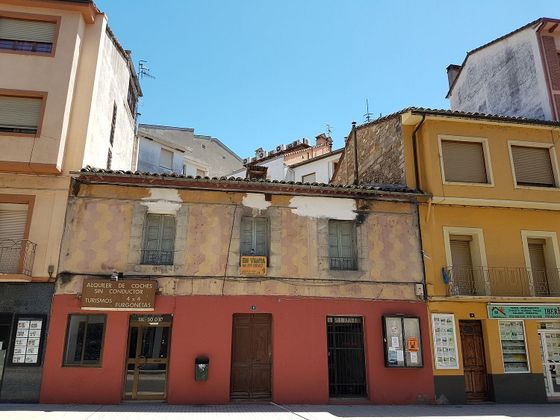 Foto 2 de Casa en venda a avenida Pirenaica de 8 habitacions amb terrassa i balcó