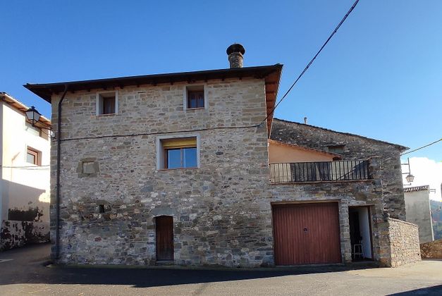 Foto 1 de Casa en venda a calle Aínsasobrarbe de 4 habitacions amb terrassa i garatge