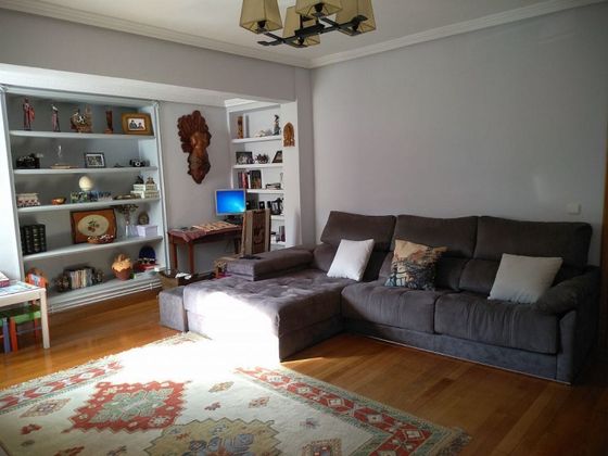 Foto 1 de Piso en venta en Mendaro de 3 habitaciones con garaje y calefacción
