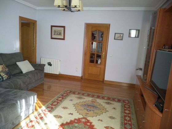 Foto 2 de Pis en venda a Mendaro de 3 habitacions amb garatge i calefacció