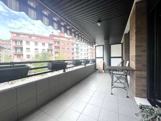 Foto 2 de Pis en venda a Elgoibar de 3 habitacions amb terrassa i garatge