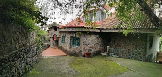 Foto 2 de Venta de chalet en San Lorenzo de 5 habitaciones con terraza y jardín