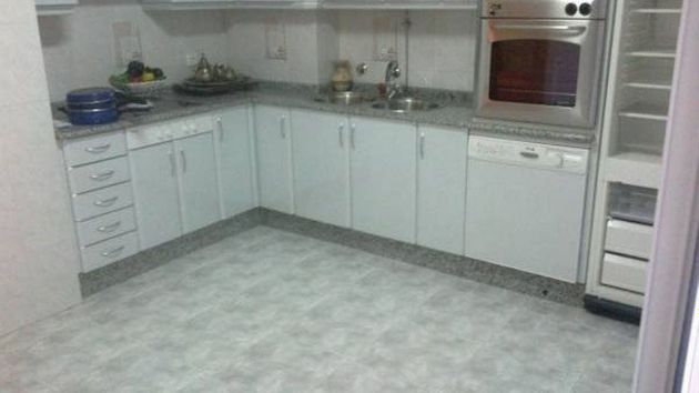 Foto 1 de Piso en venta en Vega de Espinareda de 3 habitaciones con garaje y calefacción