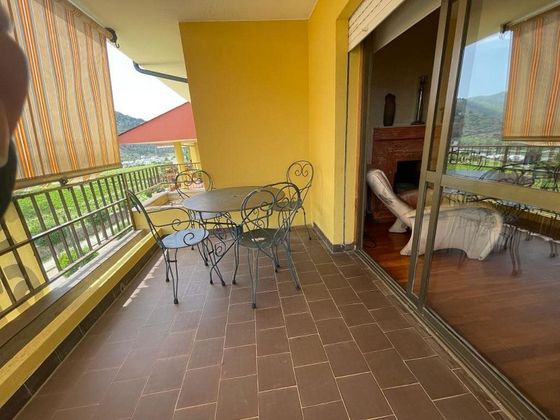 Foto 1 de Venta de piso en Villafranca del Bierzo de 3 habitaciones con terraza y piscina