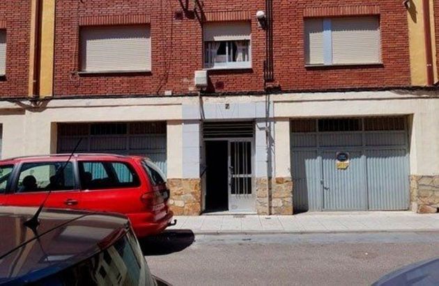 Foto 1 de Pis en venda a Bañeza (La) de 3 habitacions i 72 m²