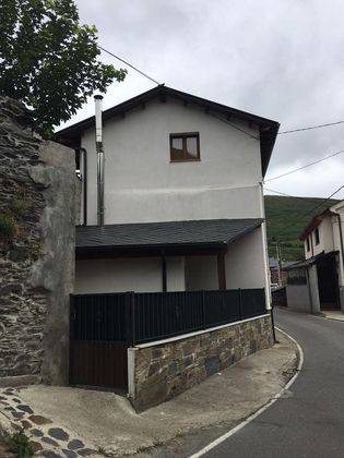Foto 2 de Casa en venda a calle Real de 4 habitacions amb terrassa i garatge