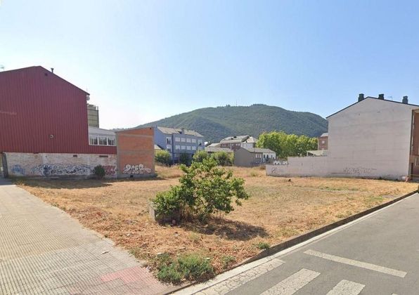 Foto 2 de Venta de terreno en calle Granada de 1134 m²