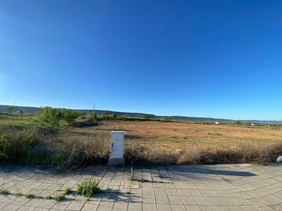 Foto 1 de Venta de terreno en Chiloeches de 2371 m²