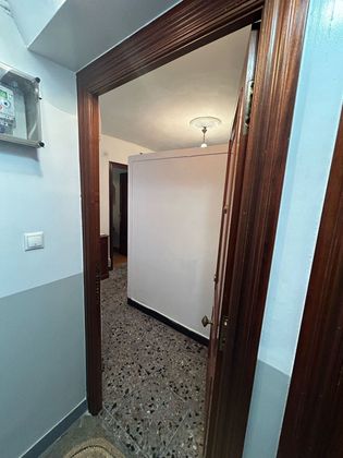 Foto 1 de Piso en venta en Os Mallos - San Cristóbal de 3 habitaciones con calefacción y ascensor