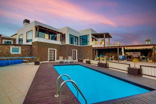 Foto 1 de Xalet en venda a Macher de 5 habitacions amb piscina i jardí